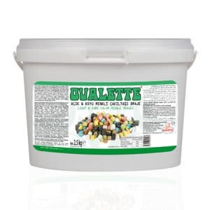 Drajeuri ciocolata mix culori. Drajeuri din ciocolata cuburi. Drajeuri cuburi din ciocolata. Drajeuri de ciocolata. Cuburi ciocolata mix culori